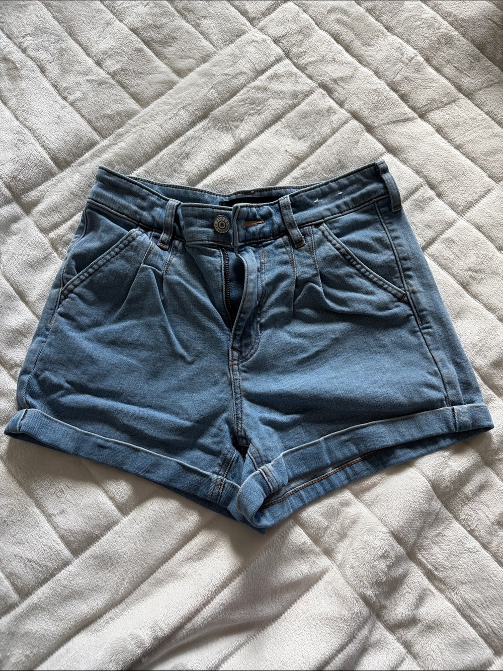 Express High-Rise Light Blue Denim Jean Shorts with Cuffed Hem- Sz 0